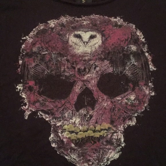 Cold Shoulder Crop Top w/ Zipper Back - Picture 2 of 5